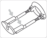 Illustration with arrow representation of clipping the coupling socket onto the extension rods of the pulling force generator